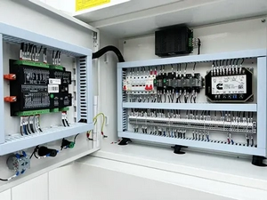 Groupes Électrogènes Diesel 33-2500kVA avec Moteur Perkins Fabriqué en Inde